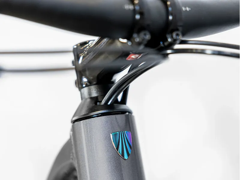 Trek Dual Sport 2 Equipped Stagger Gen 5 Hybrid Bike 2024 in Galactic Grey-2